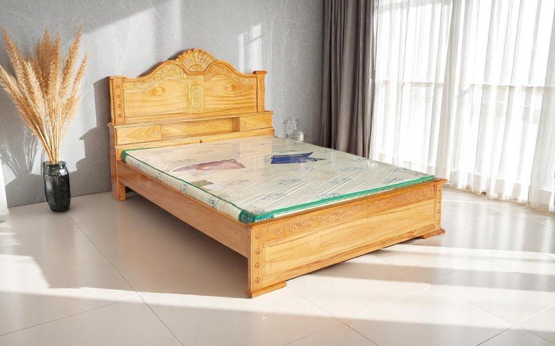 Giường tân cổ điển